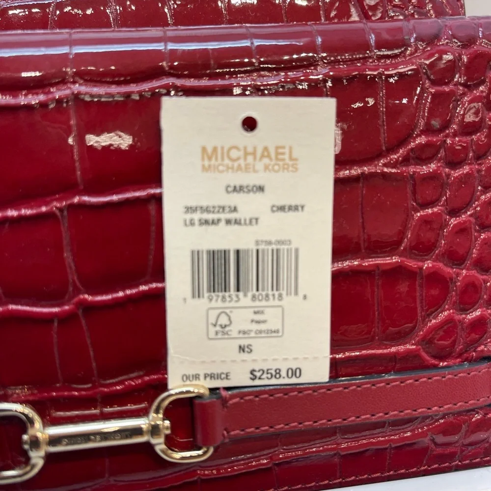 MICHAEL KORS Carson Large Snap Crocodile Embossed Bifold Wallet Cherry  NWT